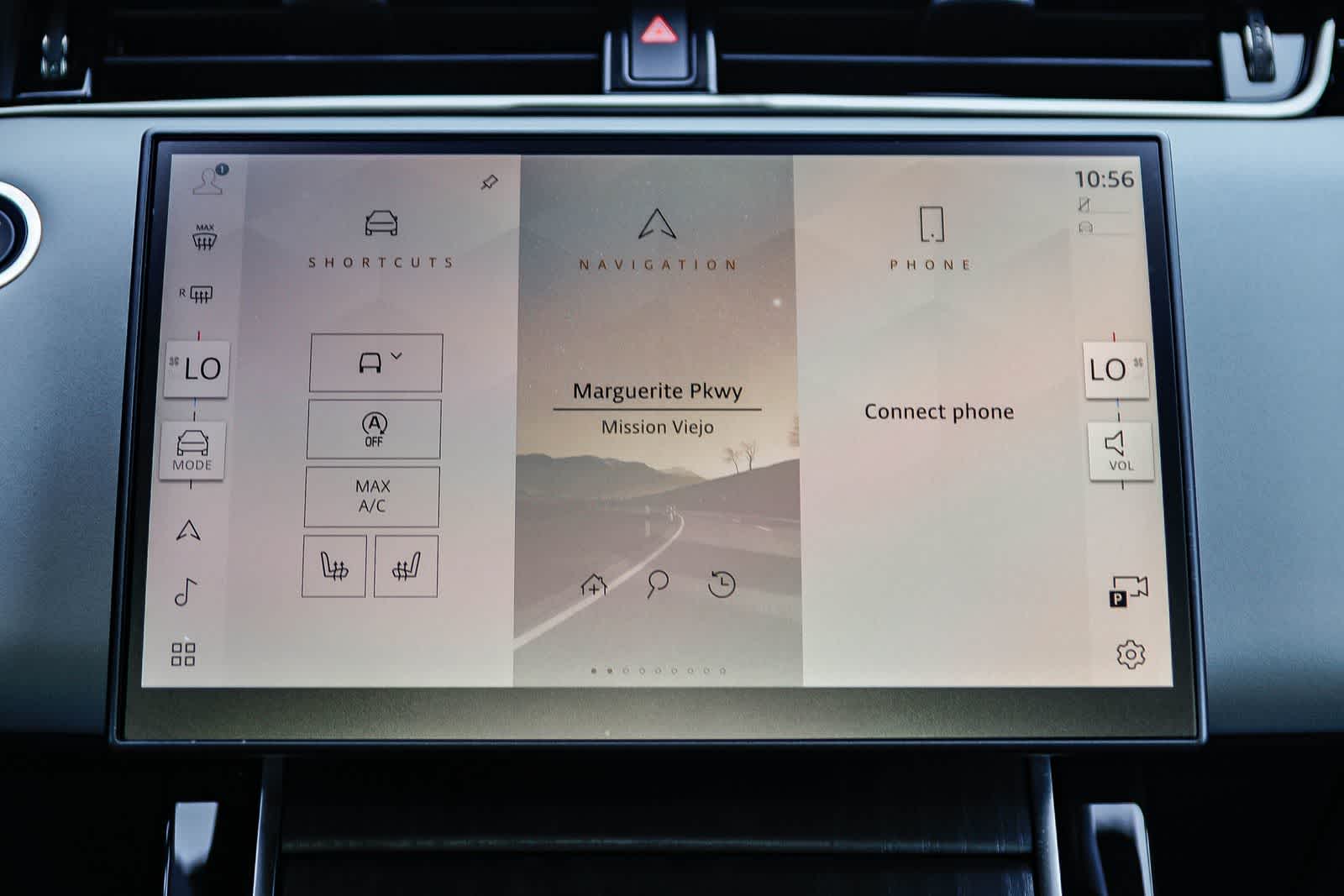 Thumbnail: 2026 Land Rover Range Rover Evoque - 14