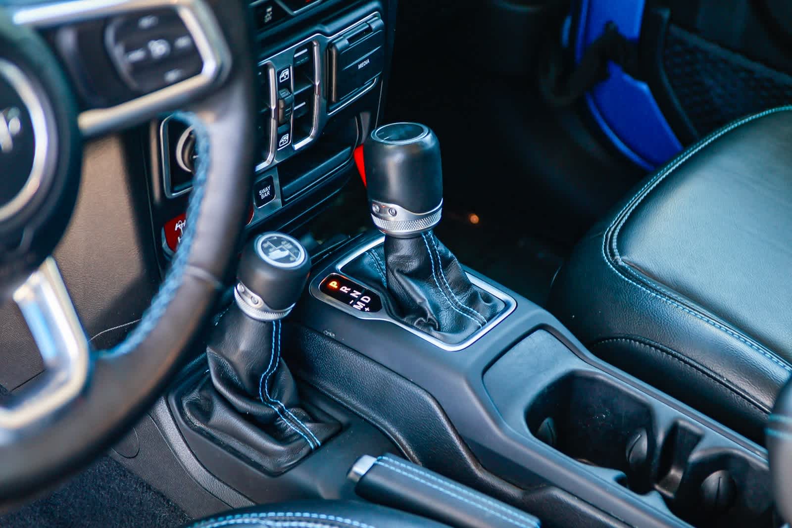 Thumbnail: 2022 Jeep Wrangler - 19