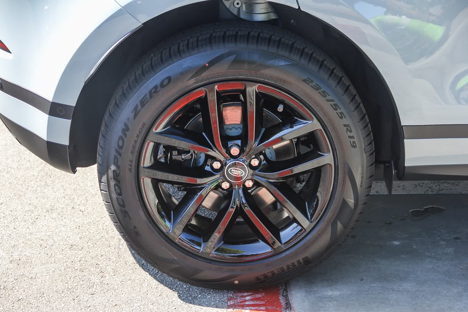 Thumbnail: 2026 Land Rover Range Rover Evoque - 8