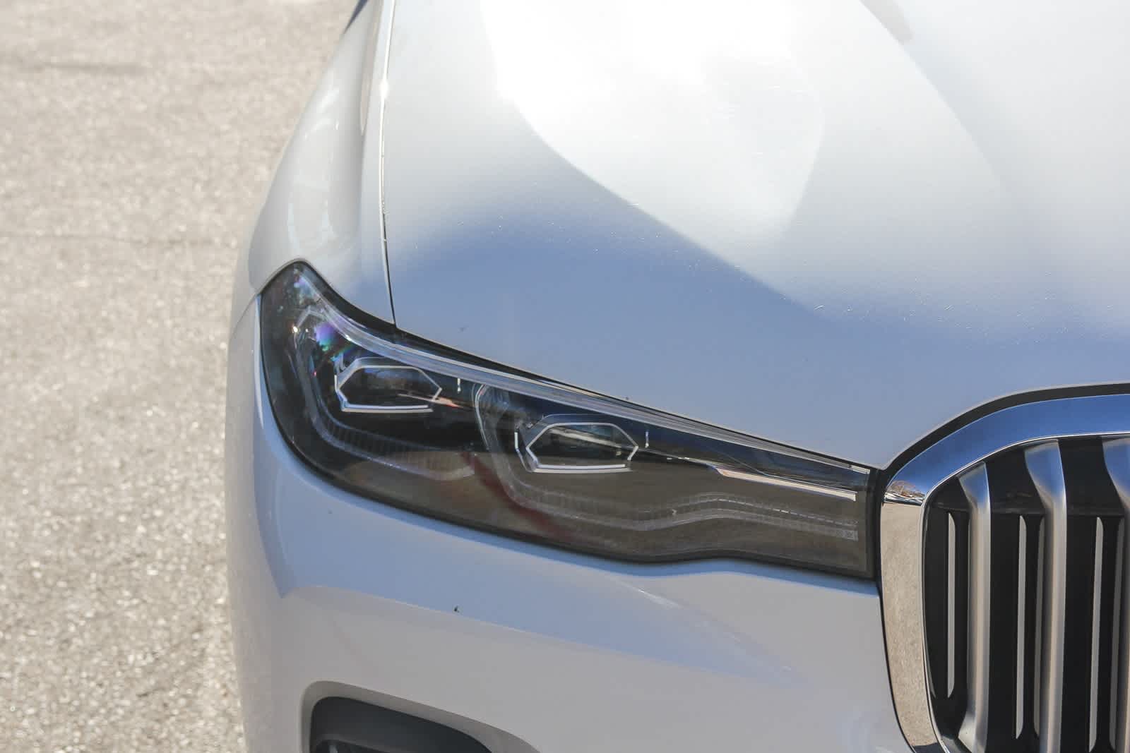 Thumbnail: 2019 BMW X7 - 4