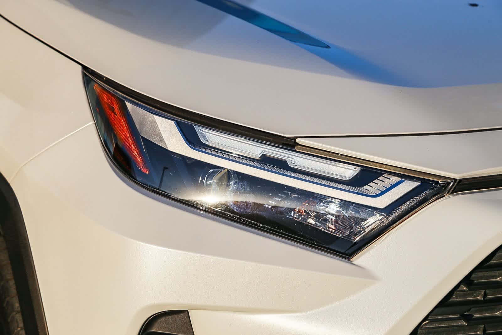 Thumbnail: 2023 Toyota RAV4 - 4