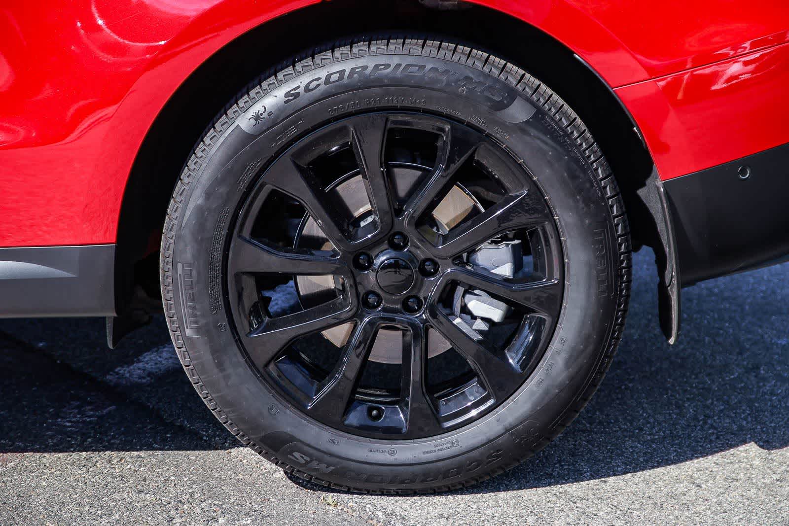 Thumbnail: 2025 Land Rover Range Rover Sport - 9