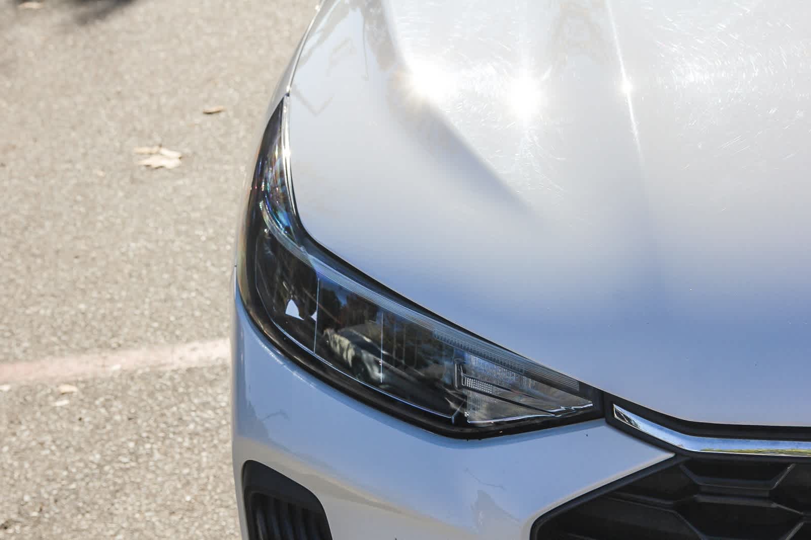 Thumbnail: 2023 Ford Escape - 10