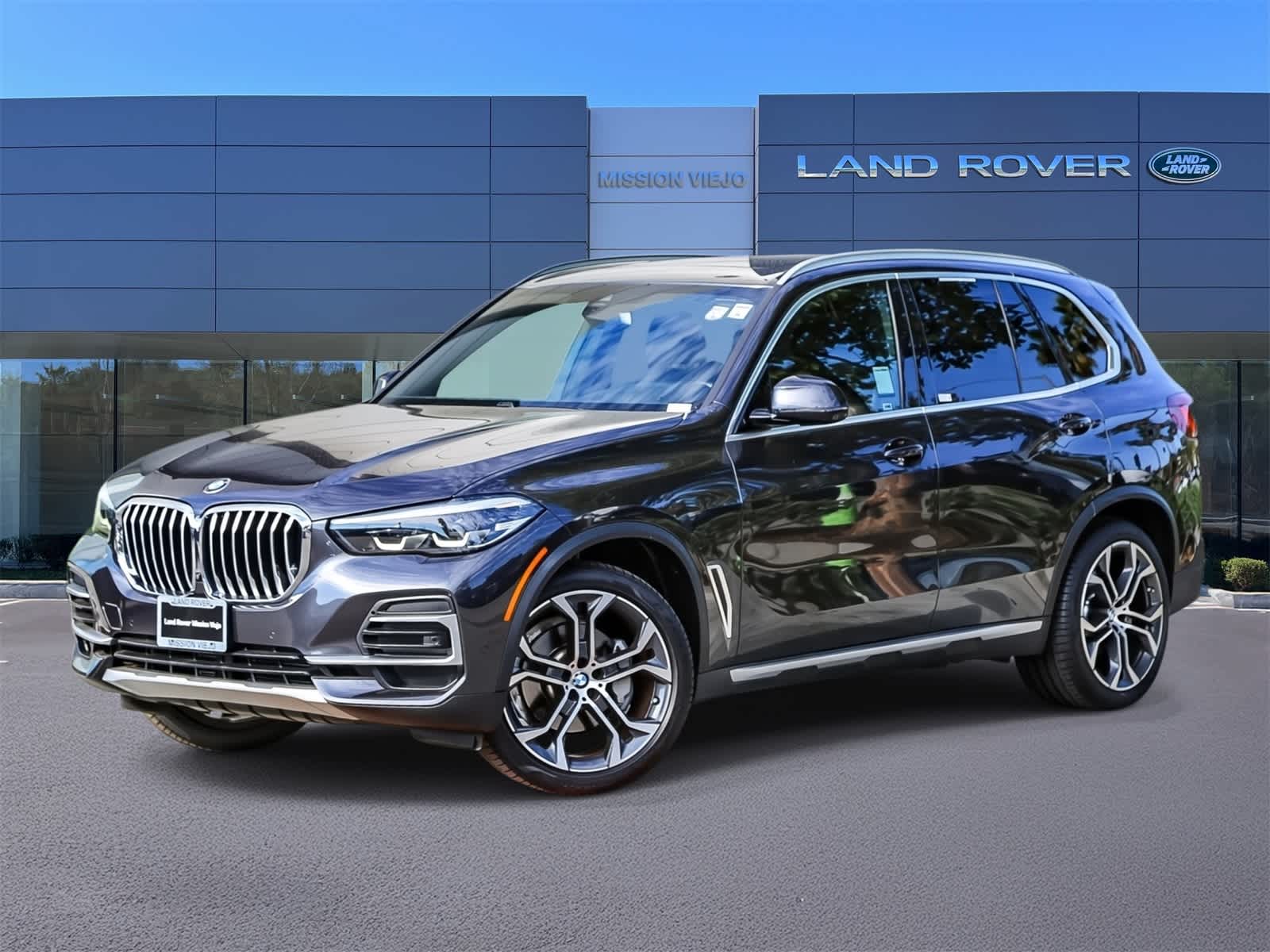 Thumbnail: 2022 BMW X5 - 1