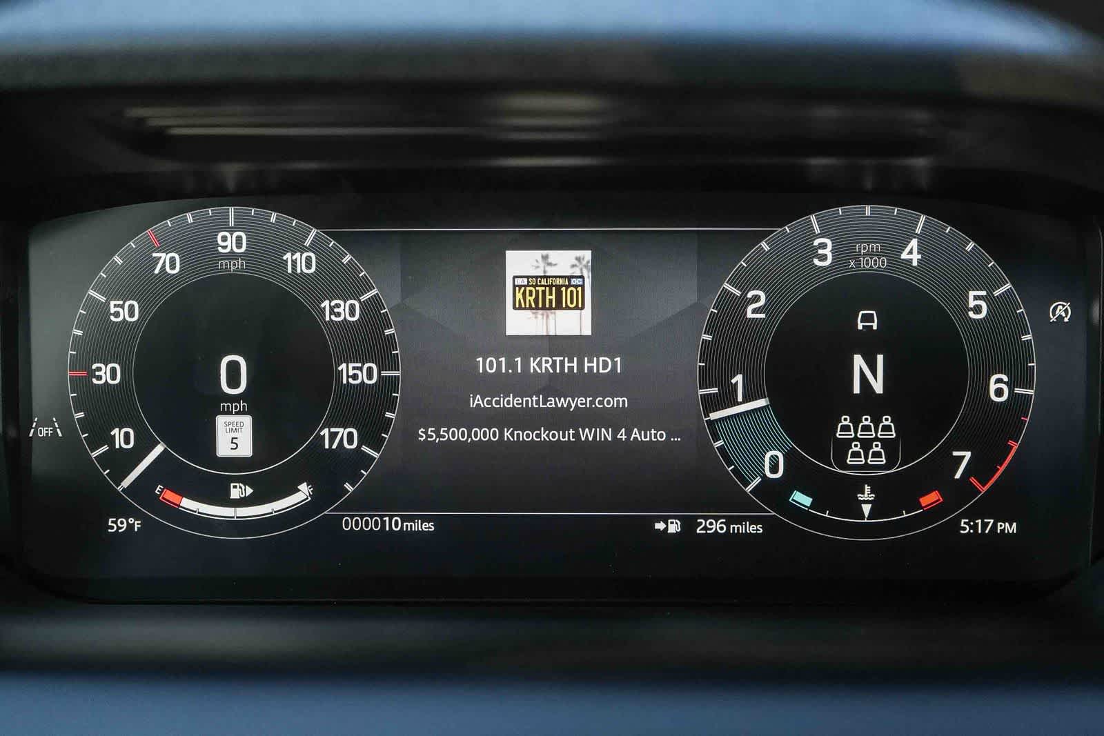 Thumbnail: 2026 Land Rover Discovery Sport - 20