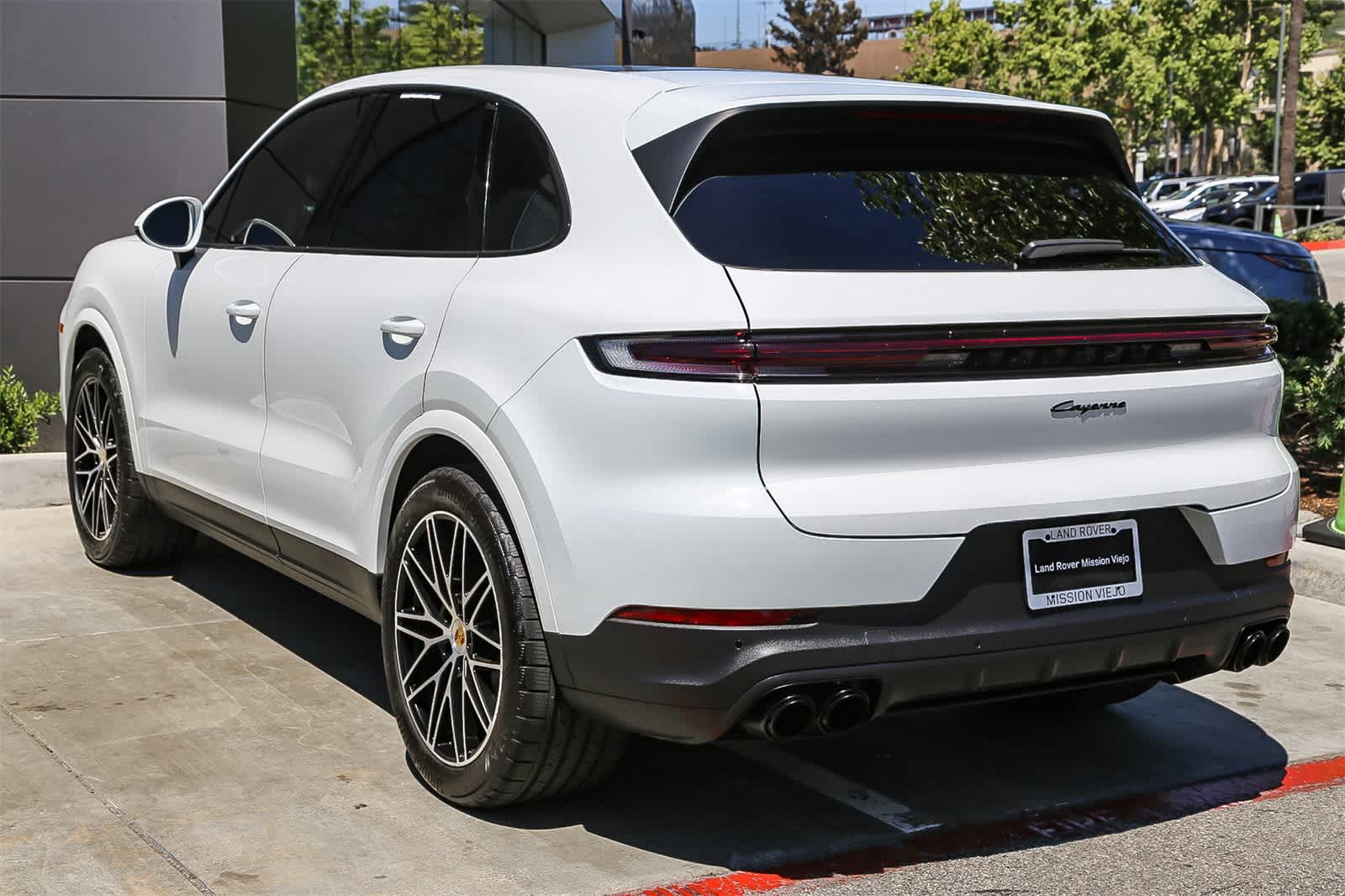 Thumbnail: 2024 Porsche Cayenne - 6