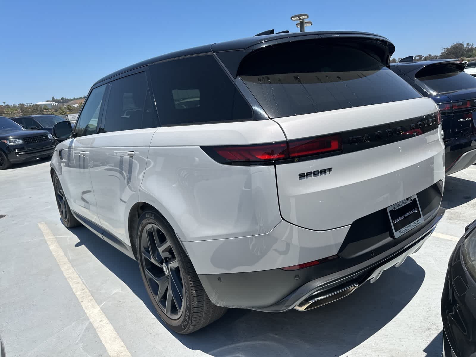 Thumbnail: 2023 Land Rover Range Rover Sport - 4