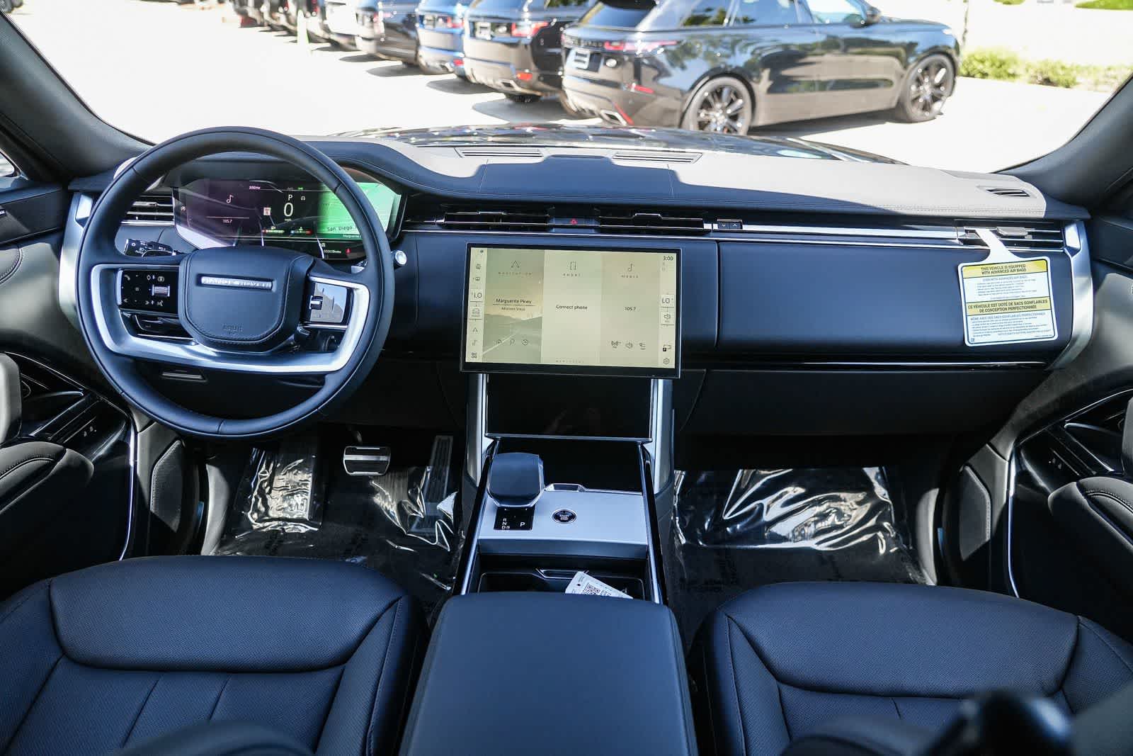 Thumbnail: 2026 Land Rover Range Rover - 12