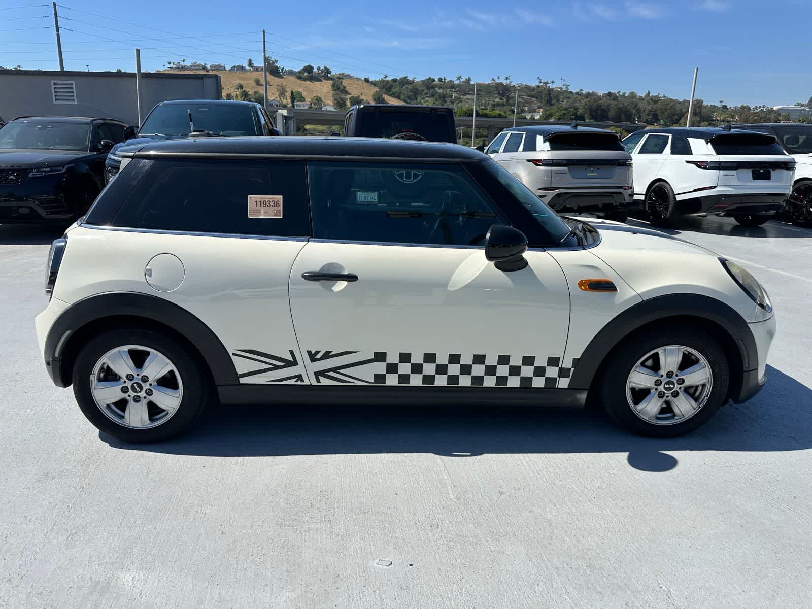 Thumbnail: 2014 MINI Cooper Hardtop - 5