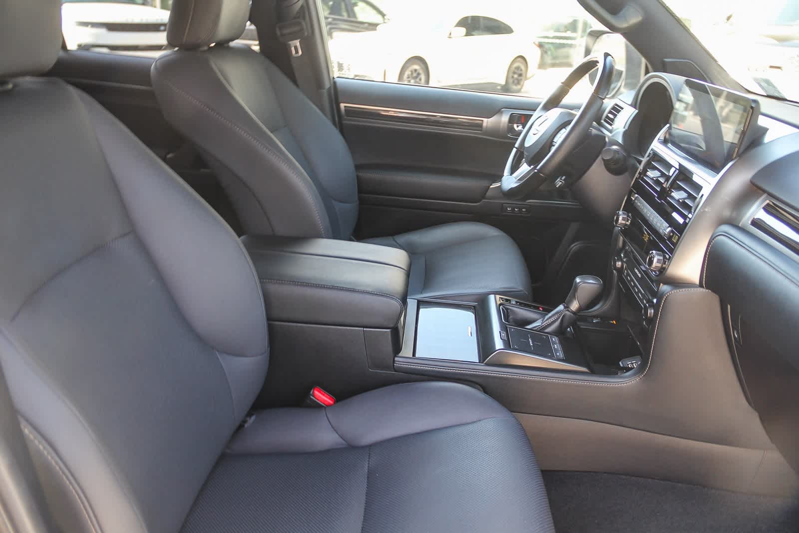 Thumbnail: 2023 Lexus GX - 23
