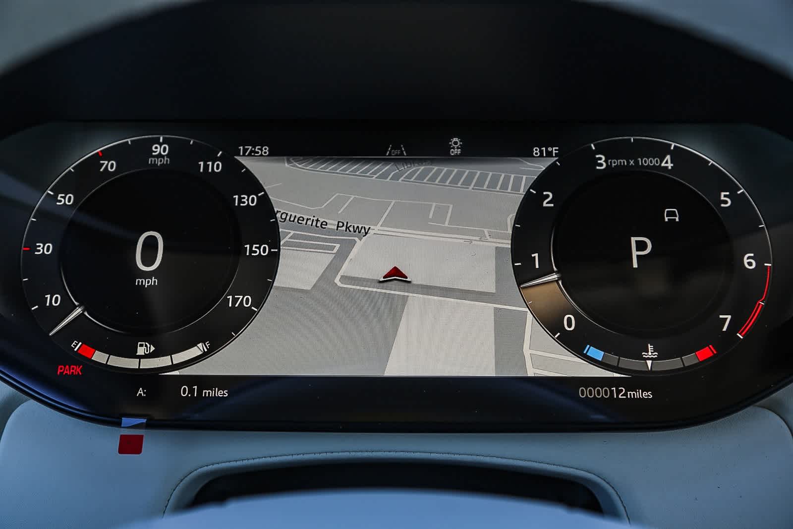 Thumbnail: 2025 Land Rover Range Rover - 22