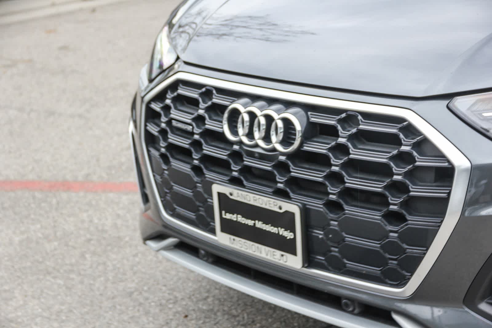 Thumbnail: 2023 Audi Q5 - 12