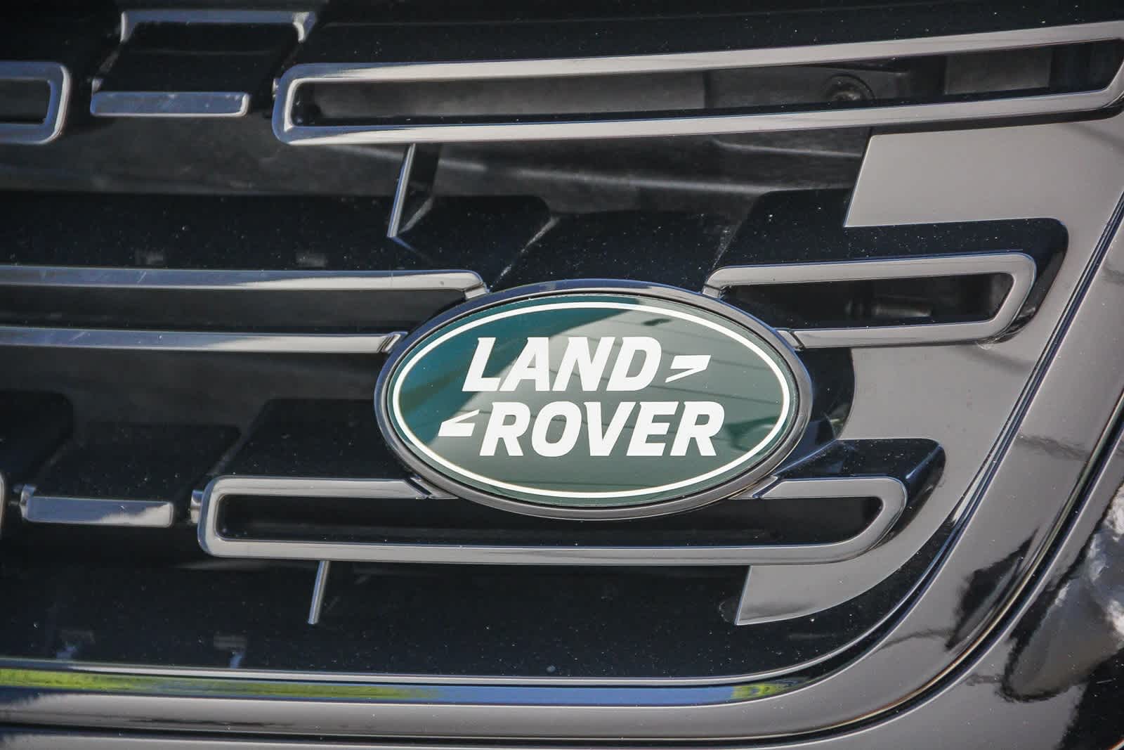 Thumbnail: 2026 Land Rover Range Rover Evoque - 9