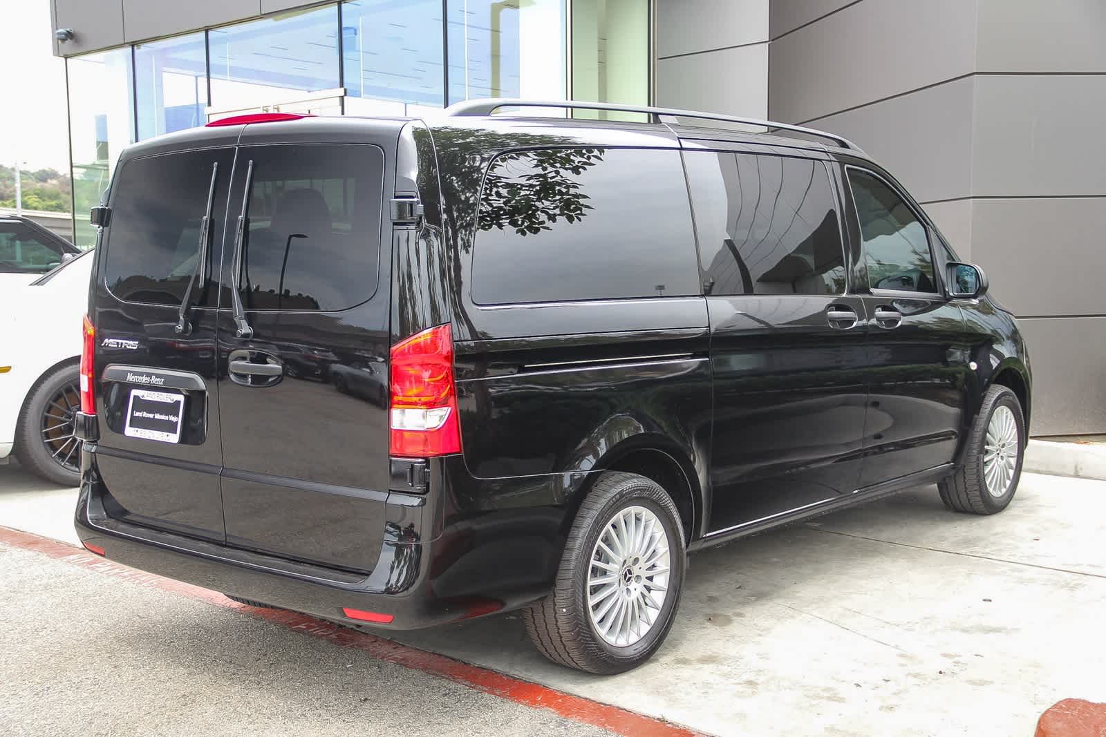 Thumbnail: 2023 Mercedes-Benz Metris - 6