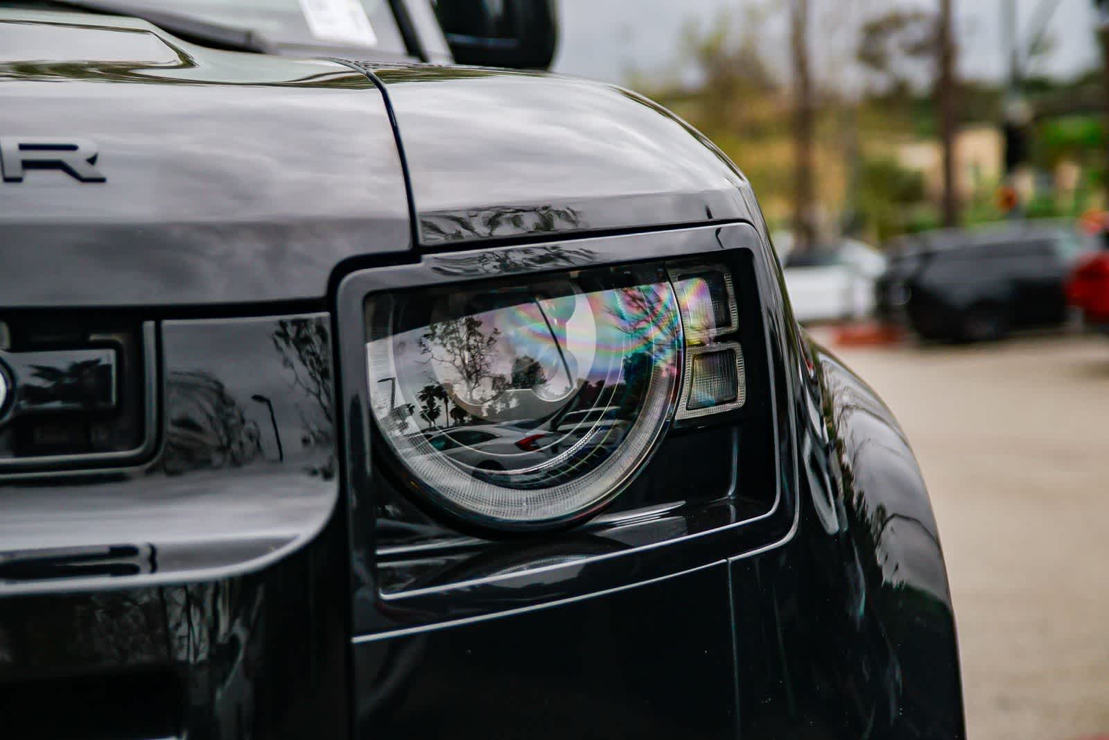 Thumbnail: 2024 Land Rover Defender - 9