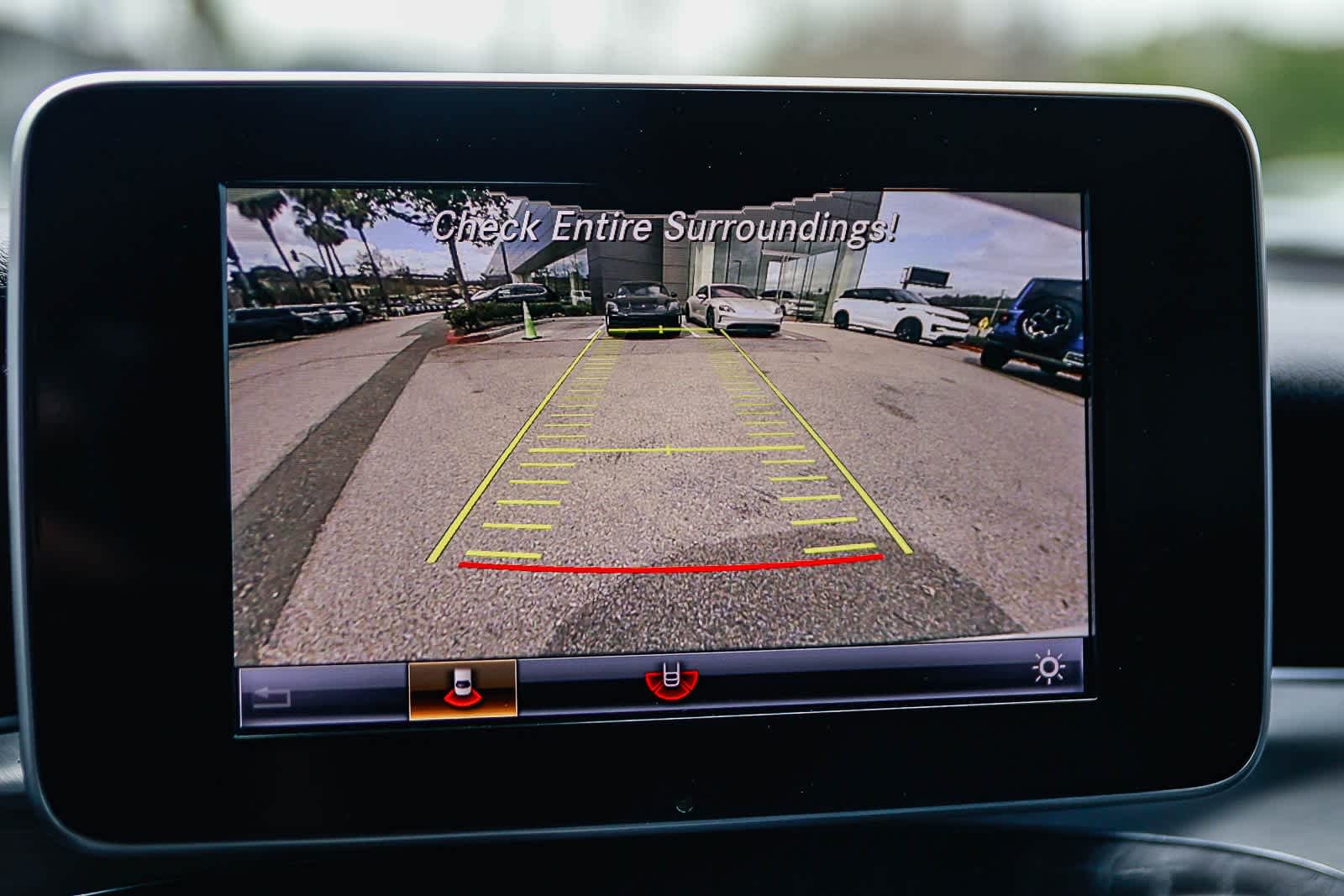 Thumbnail: 2019 Mercedes-Benz GLC - 24