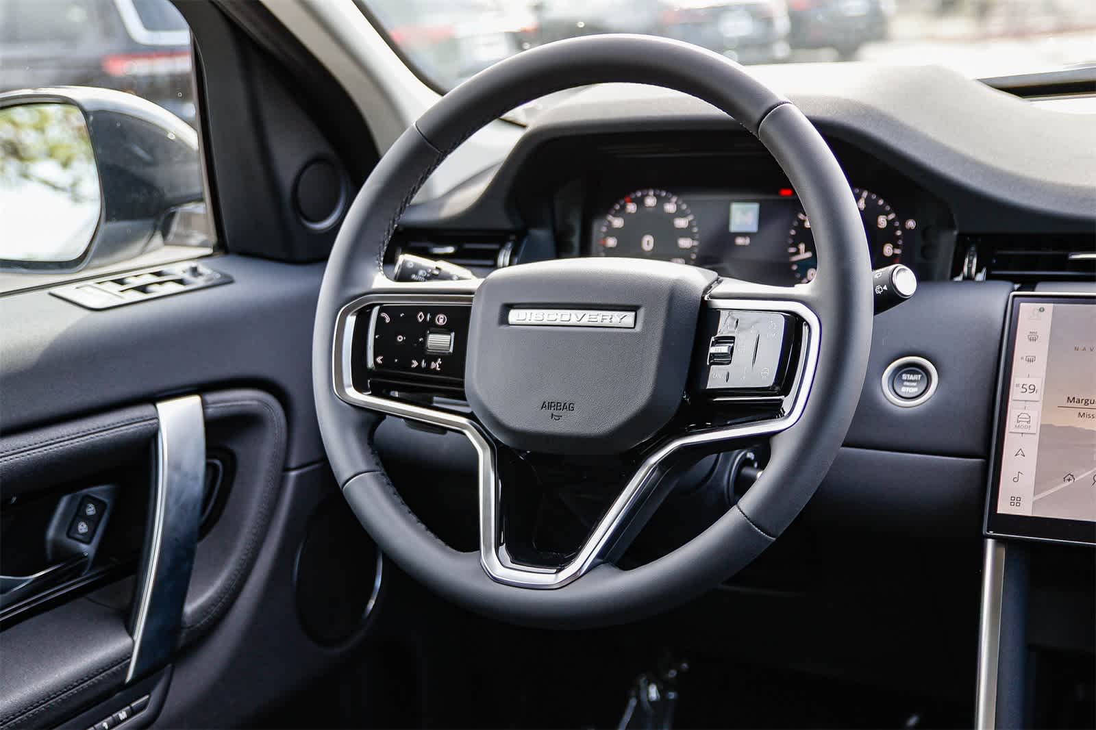 Thumbnail: 2025 Land Rover Discovery Sport - 15