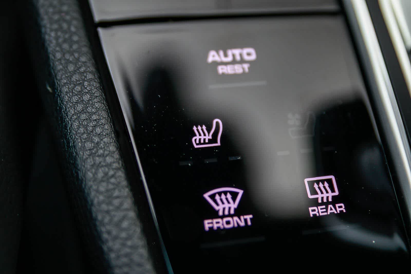 Thumbnail: 2022 Porsche Cayenne - 27