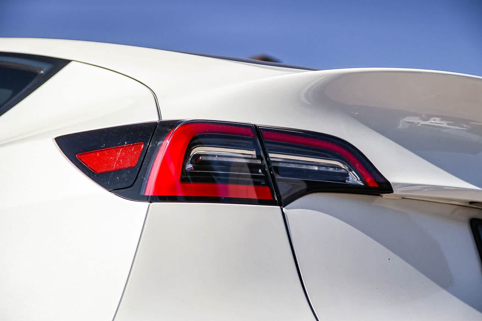 Thumbnail: 2023 Tesla Model Y - 7