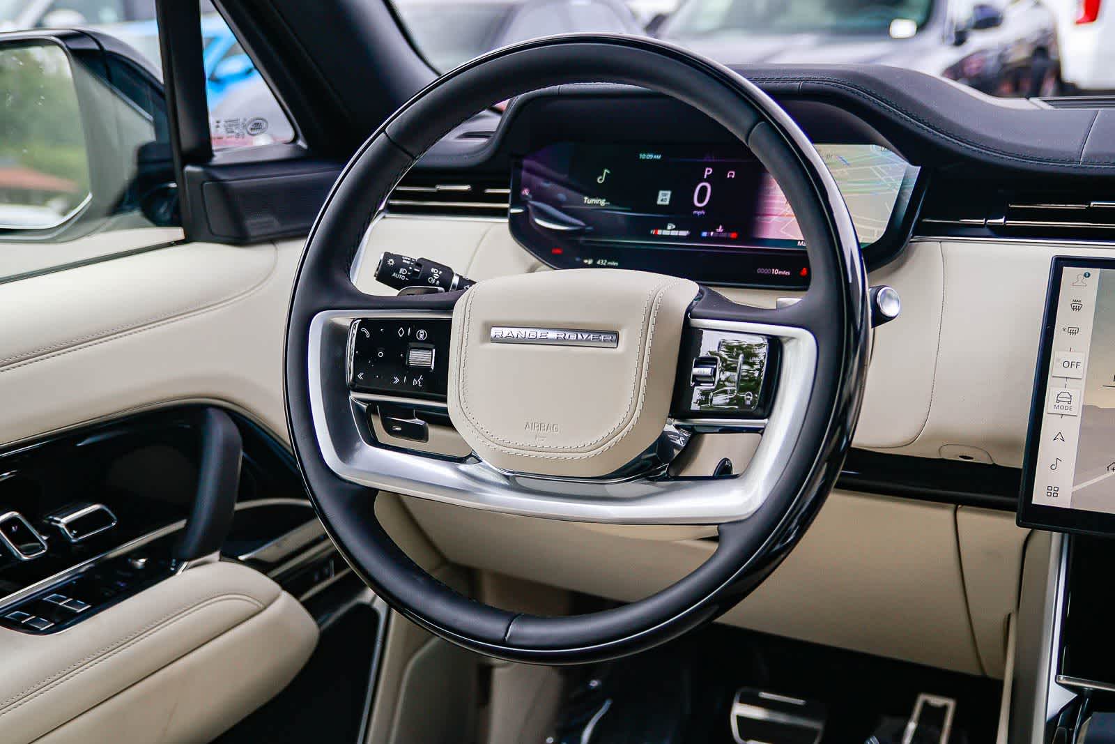 Thumbnail: 2026 Land Rover Range Rover - 15