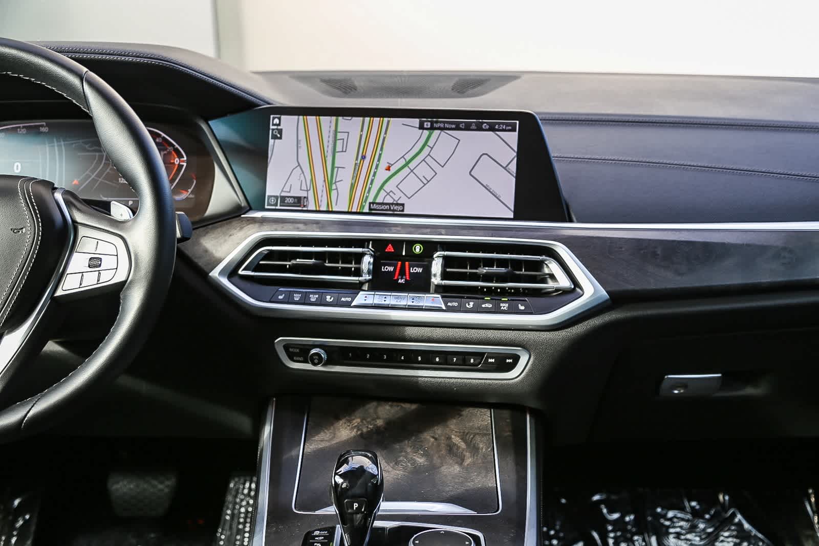 Thumbnail: 2022 BMW X5 - 13