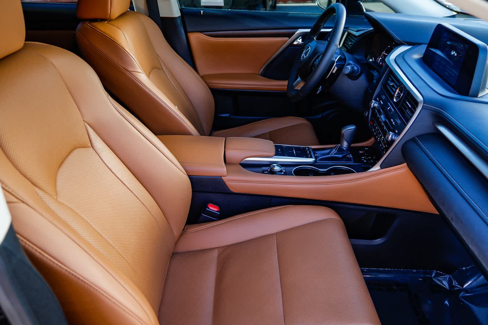 Thumbnail: 2022 Lexus RX - 15