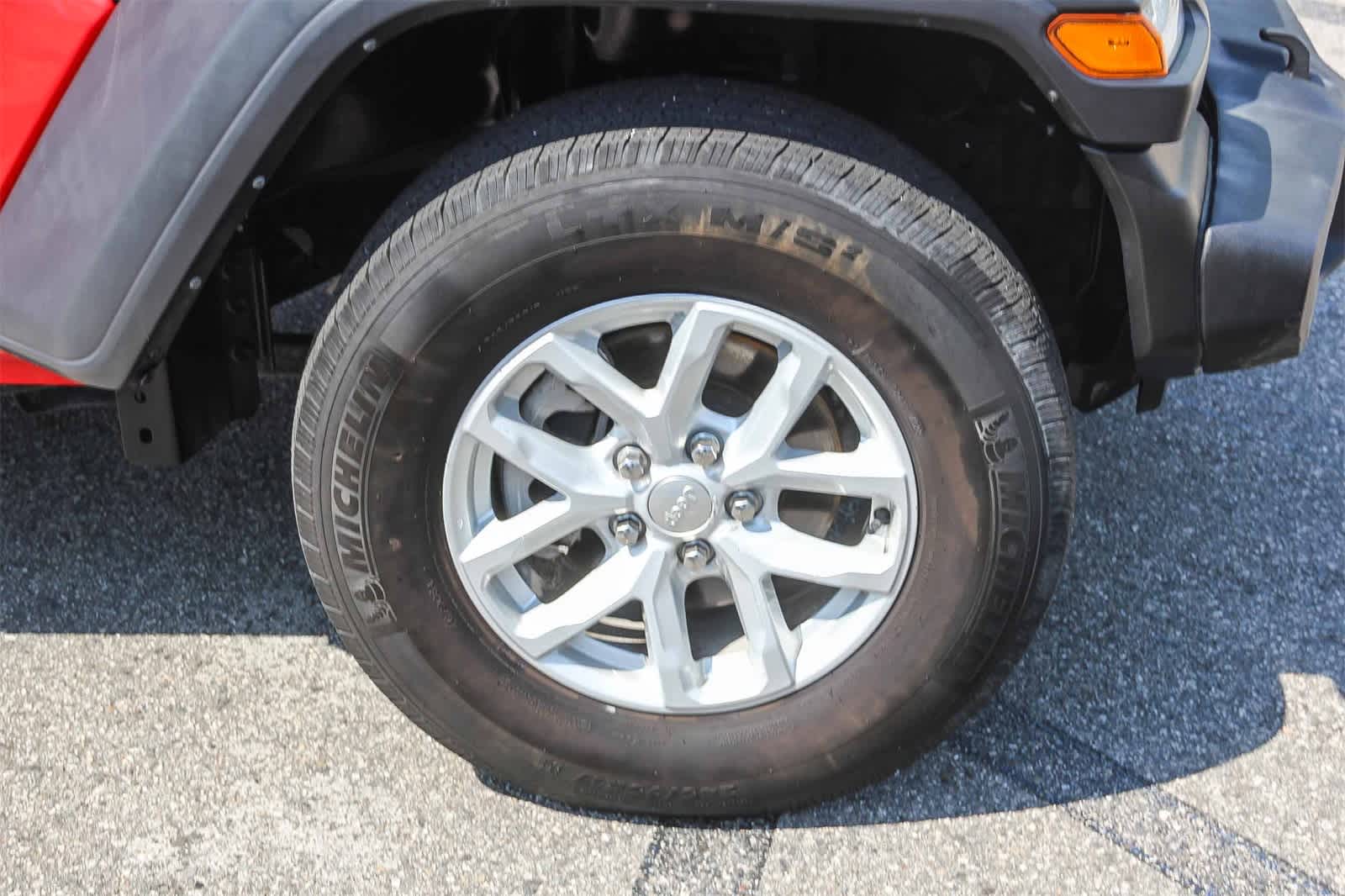 Thumbnail: 2023 Jeep Wrangler - 9