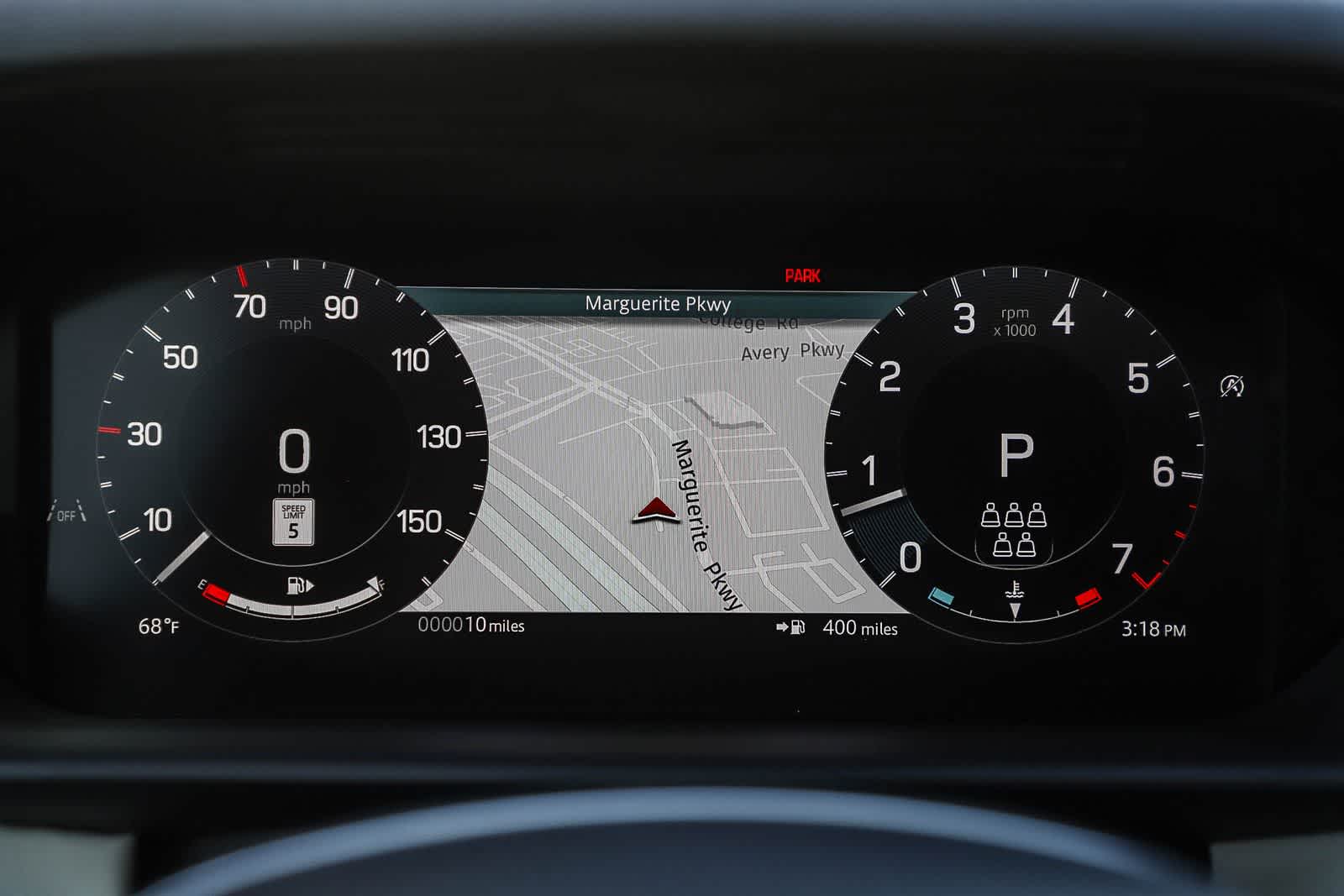 Thumbnail: 2026 Land Rover Discovery - 24