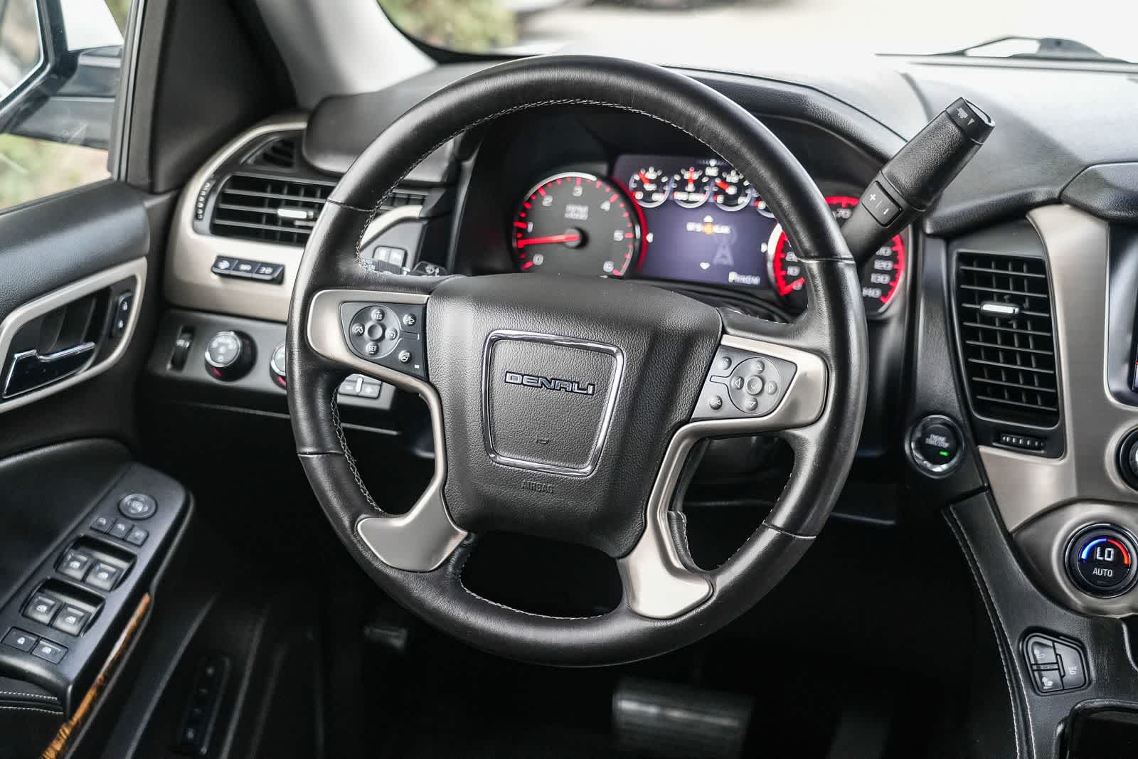 Thumbnail: 2016 GMC Yukon - 13