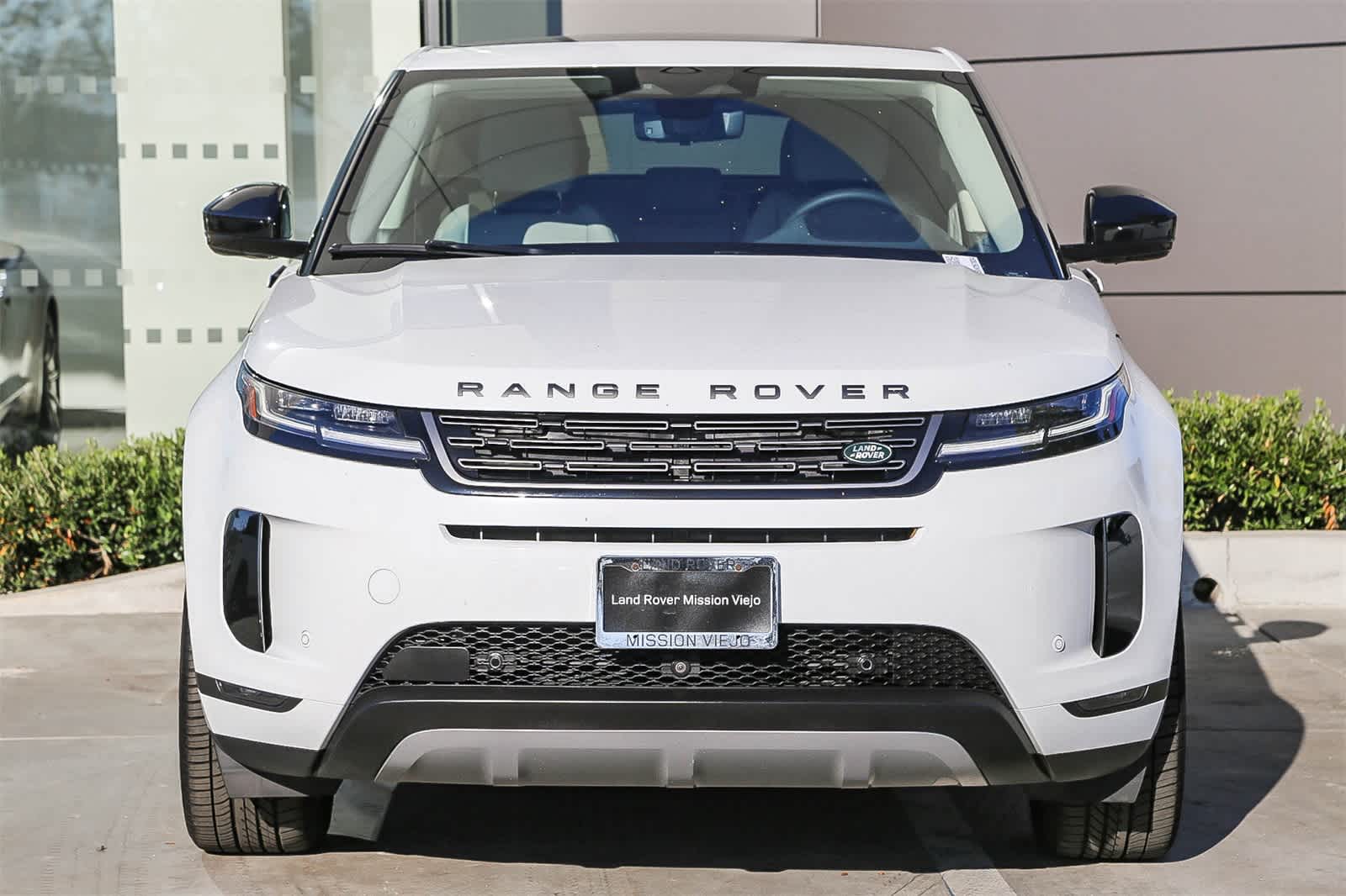 Thumbnail: 2025 Land Rover Range Rover Evoque - 2