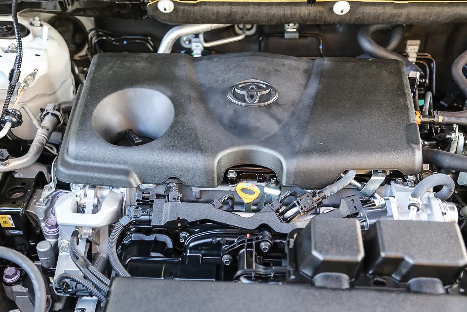Thumbnail: 2023 Toyota RAV4 - 26