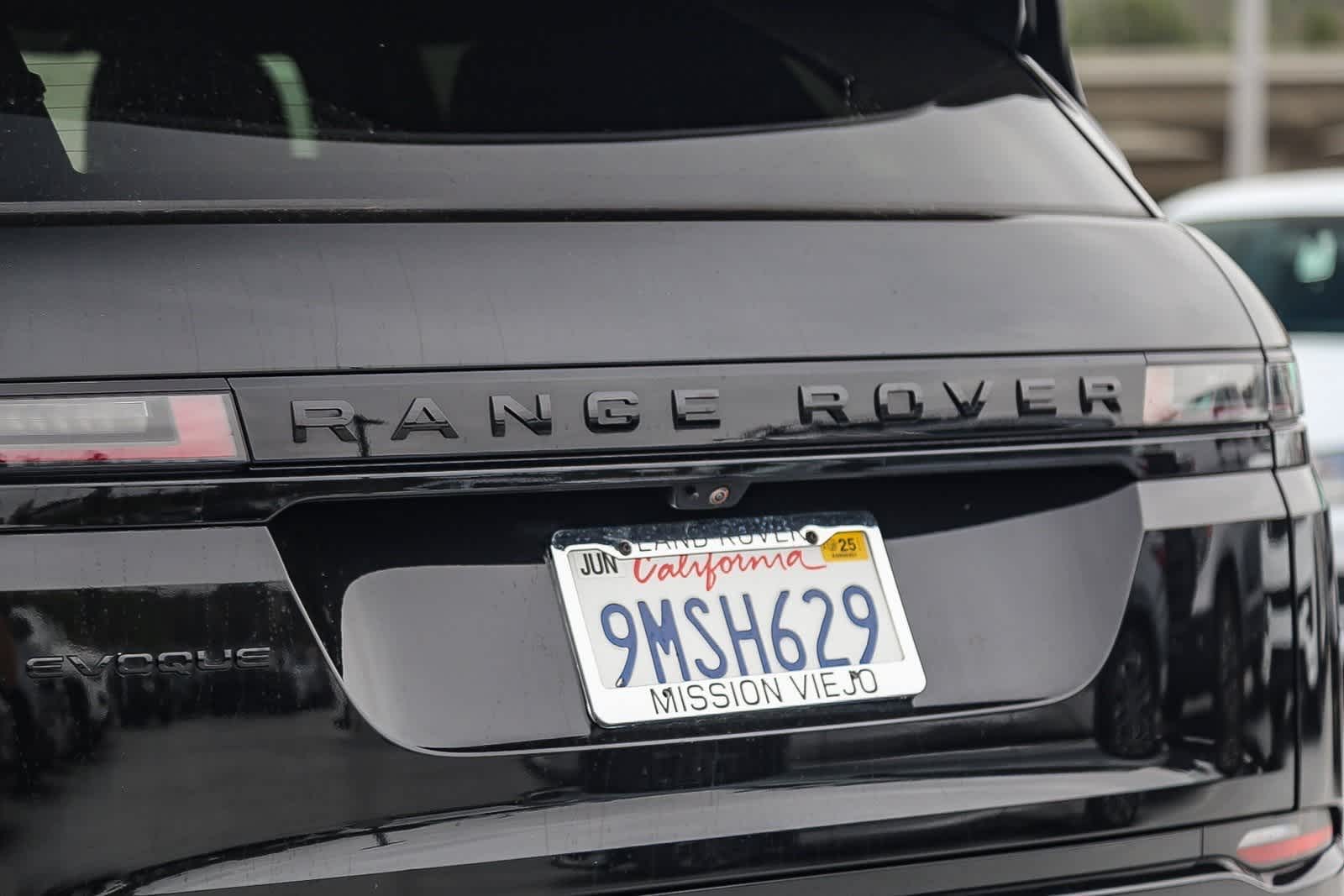 Thumbnail: 2024 Land Rover Range Rover Evoque - 10