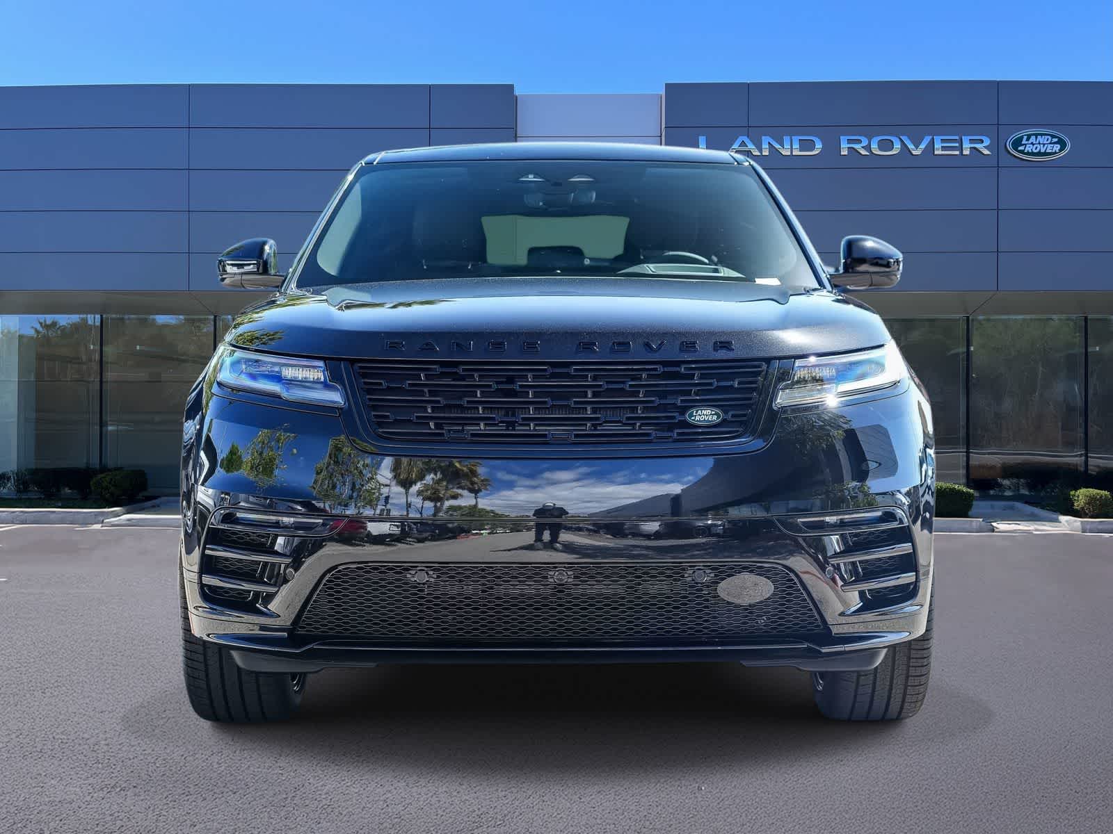 Thumbnail: 2026 Land Rover Range Rover Velar - 2