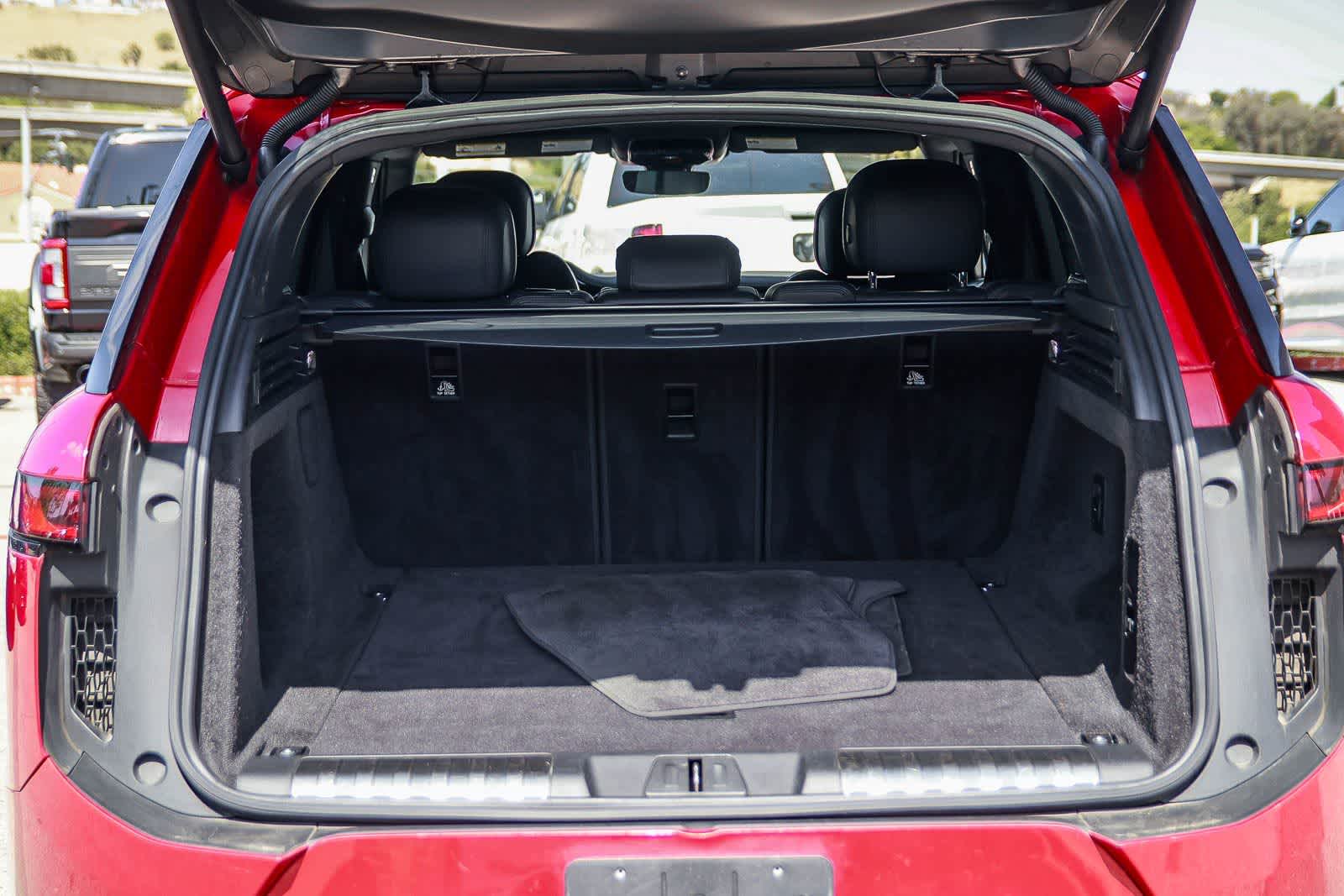 Thumbnail: 2024 Land Rover Range Rover Sport - 29