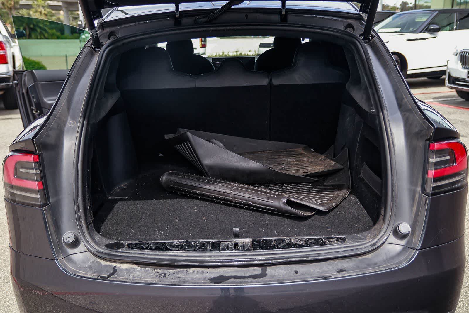 Thumbnail: 2024 Tesla Model X - 29