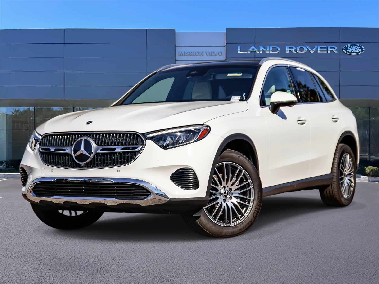Thumbnail: 2024 Mercedes-Benz GLC - 1