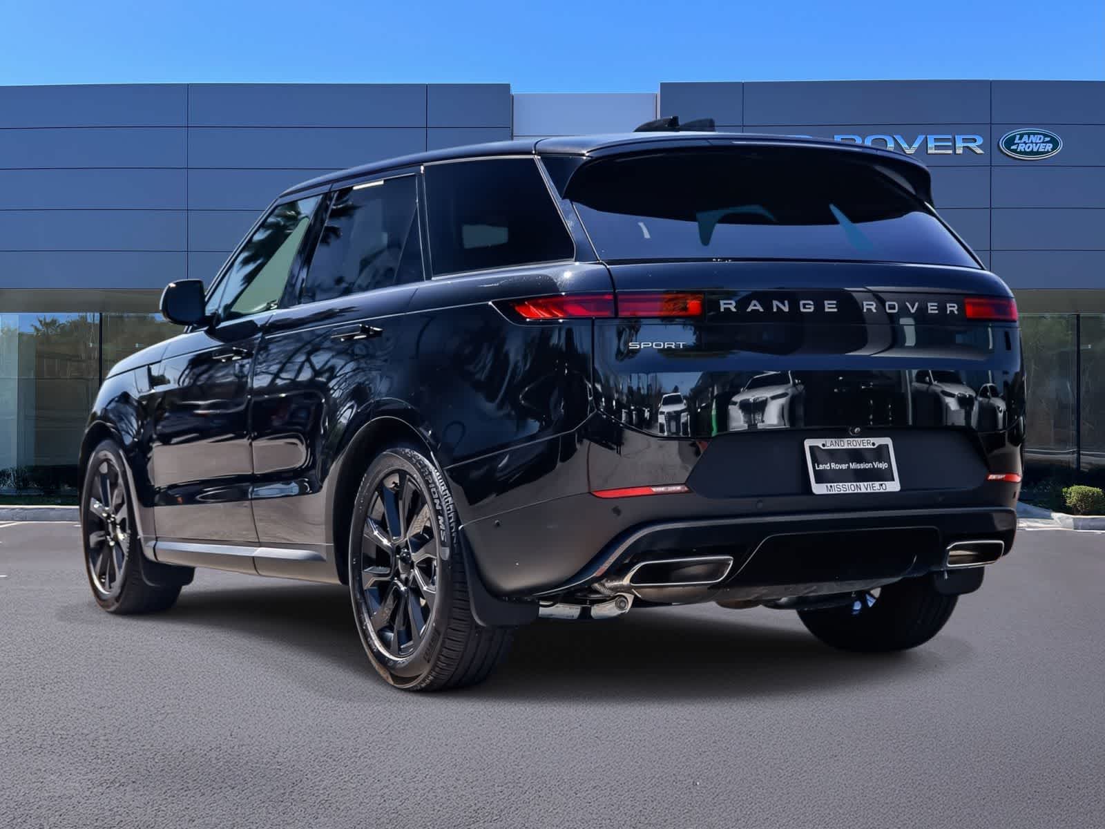 Thumbnail: 2025 Land Rover Range Rover Sport - 6