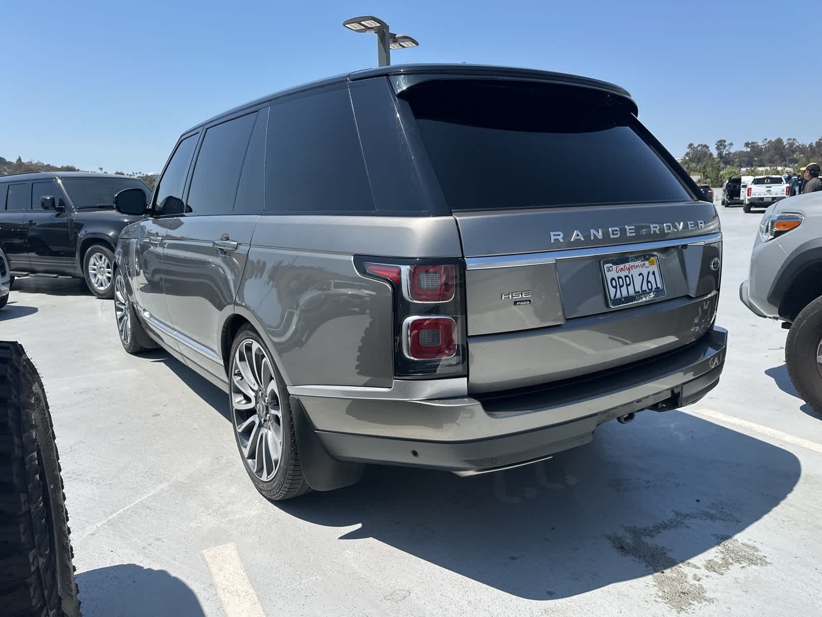 Thumbnail: 2022 Land Rover Range Rover - 6