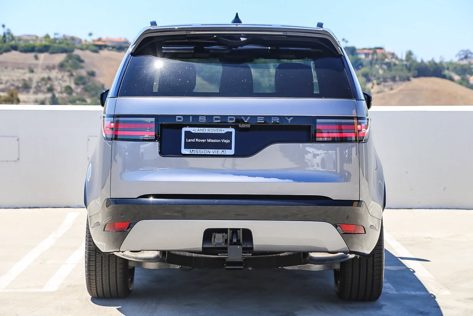 Thumbnail: 2025 Land Rover Discovery - 7