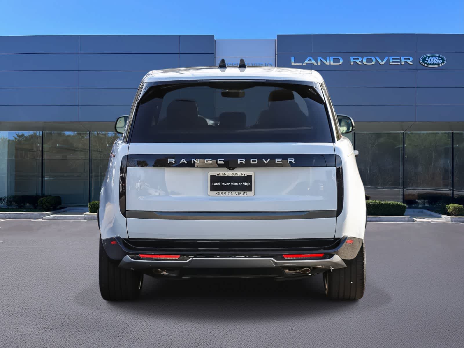 Thumbnail: 2026 Land Rover Range Rover - 6