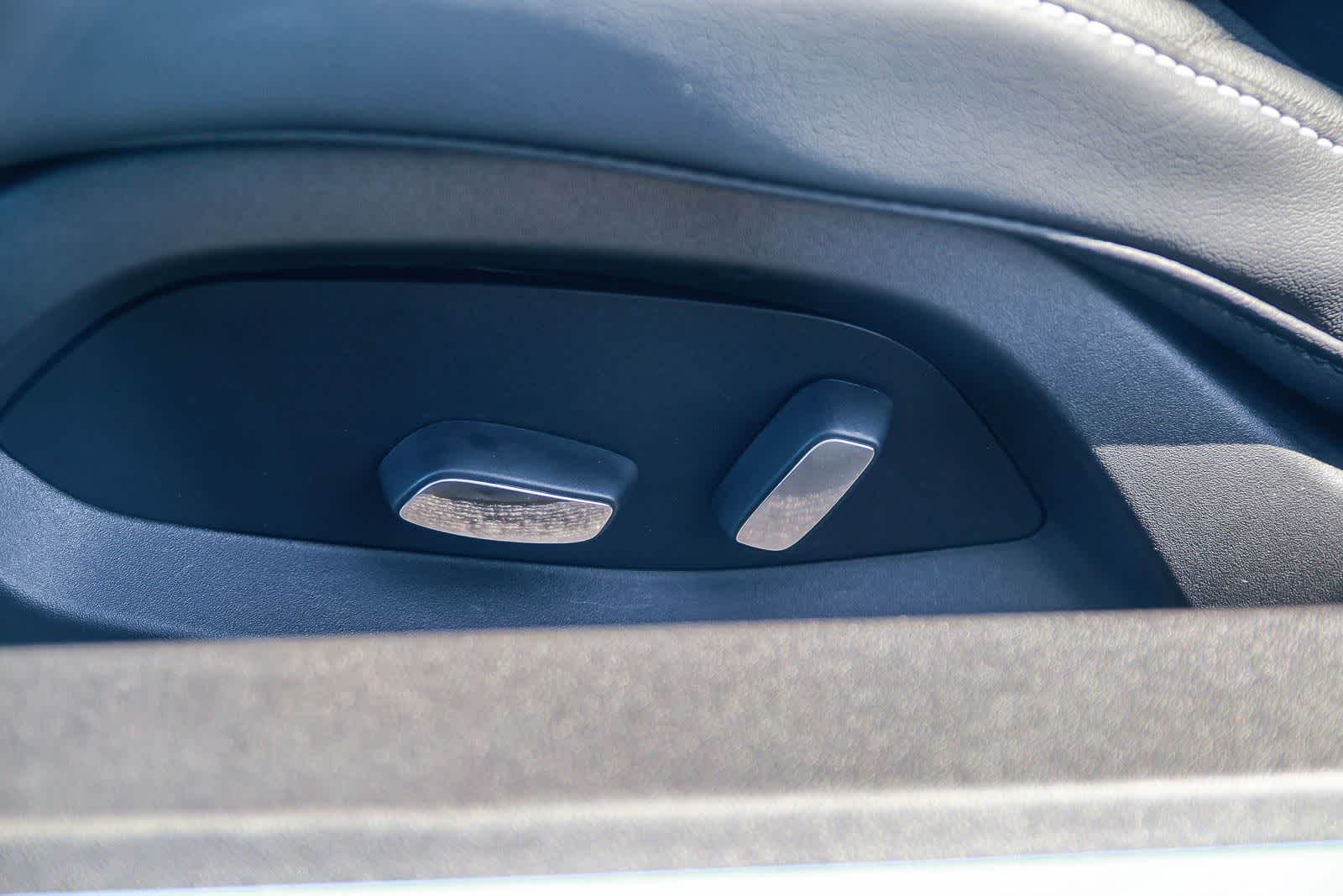 Thumbnail: 2023 Chevrolet Corvette - 20