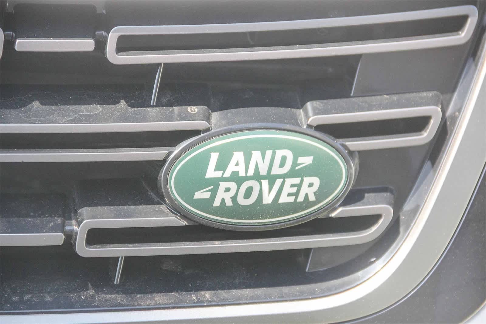 Thumbnail: 2026 Land Rover Range Rover Evoque - 11