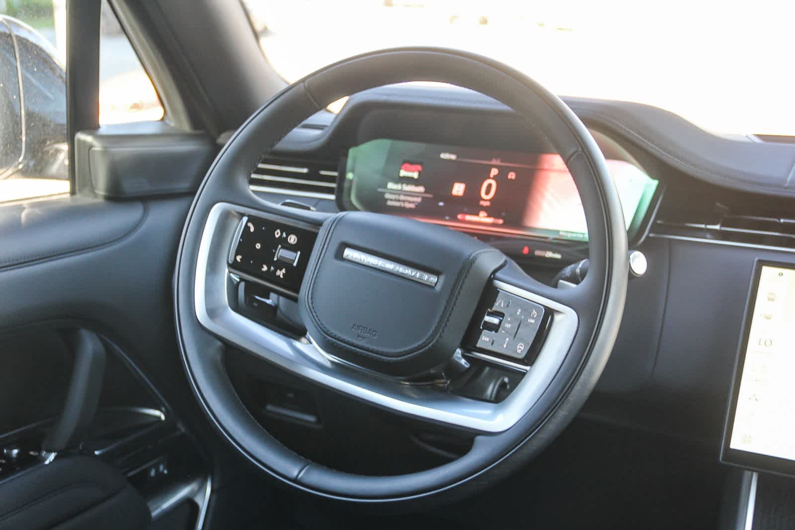 Thumbnail: 2025 Land Rover Range Rover - 11