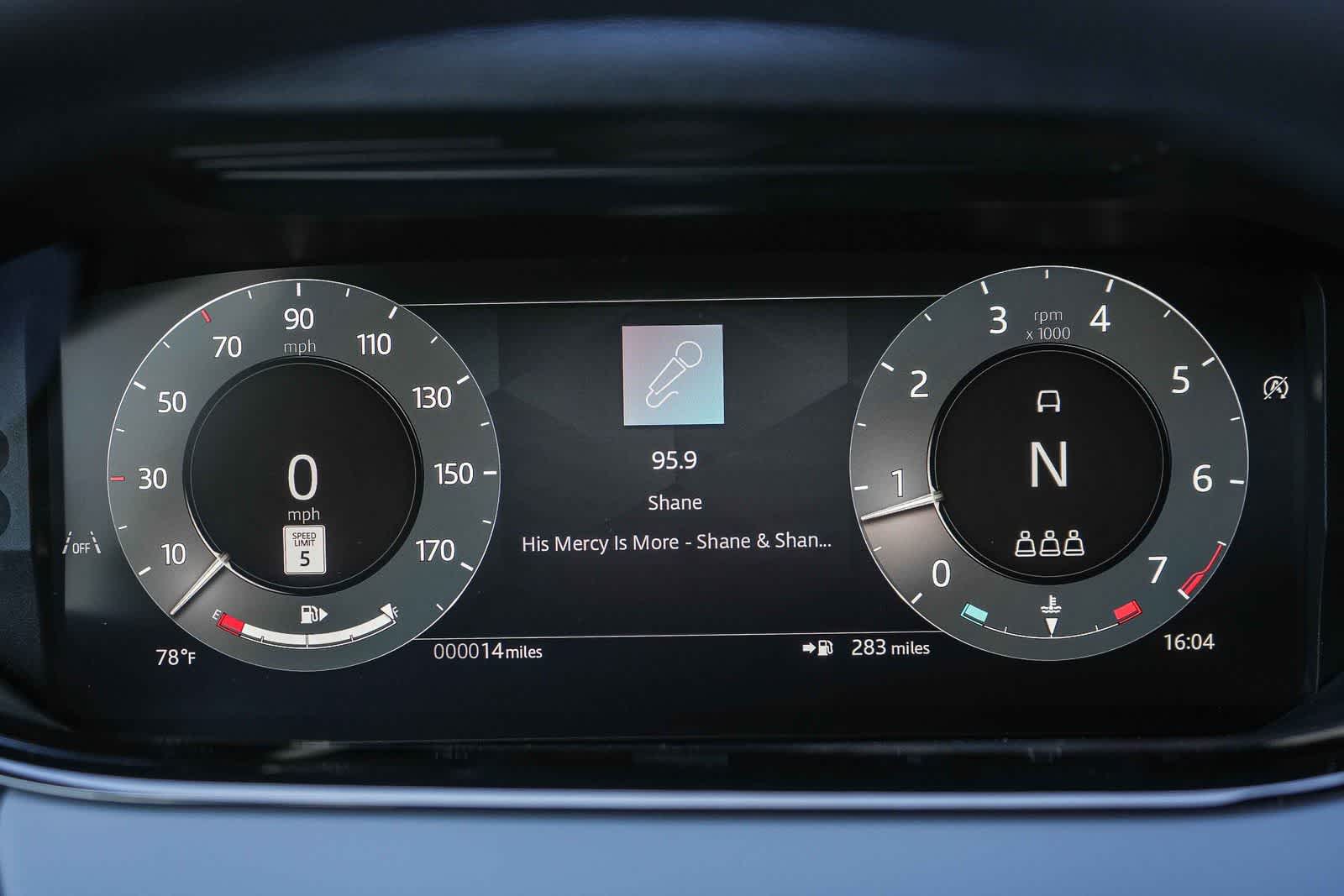 Thumbnail: 2026 Land Rover Range Rover Evoque - 20