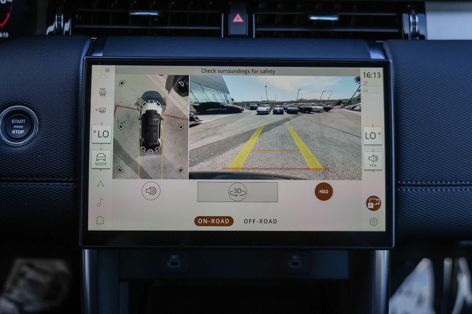 Thumbnail: 2026 Land Rover Discovery Sport - 23