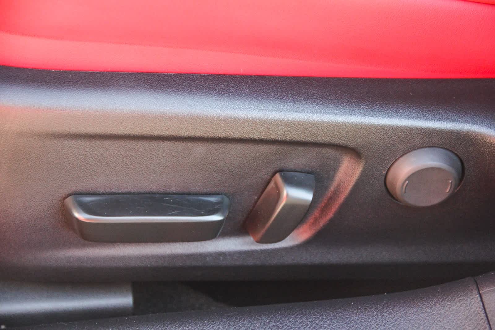 Thumbnail: 2024 Lexus IS - 18