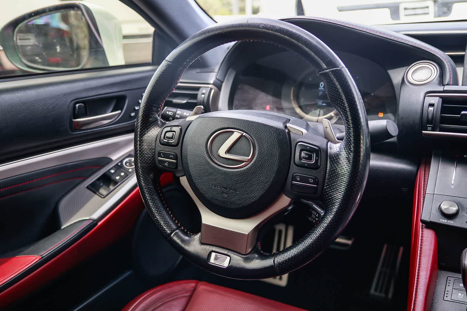 Thumbnail: 2016 Lexus RC - 15