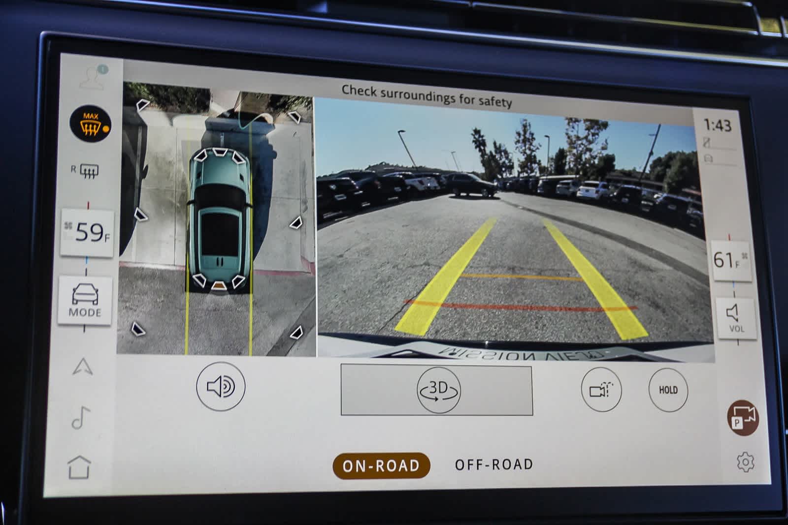 Thumbnail: 2025 Land Rover Range Rover Sport - 23