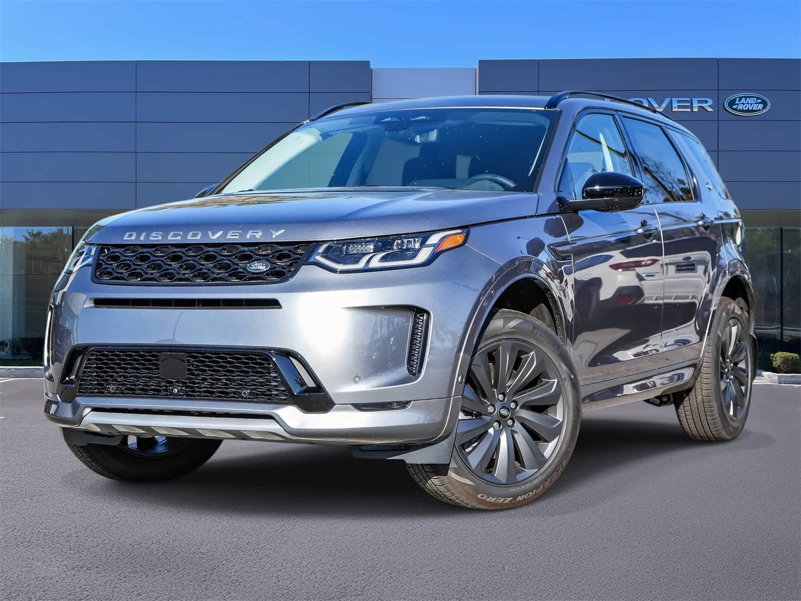 Thumbnail: 2025 Land Rover Discovery Sport - 1