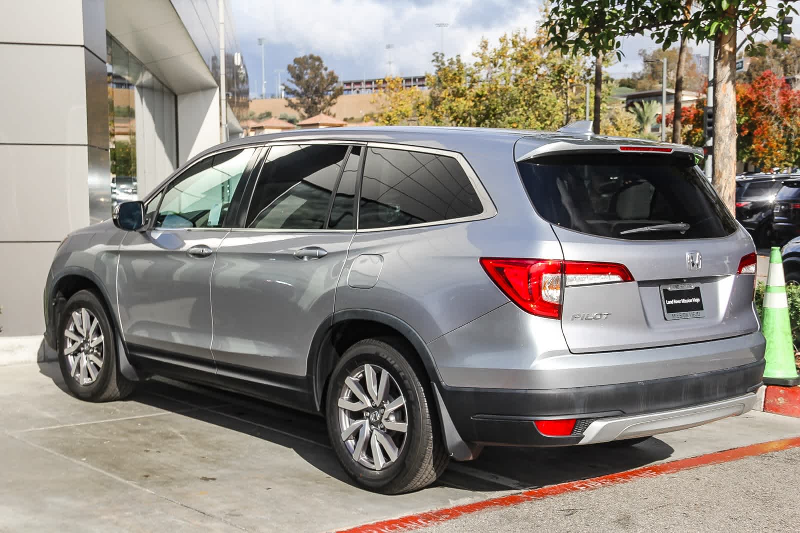 Thumbnail: 2020 Honda Pilot - 6